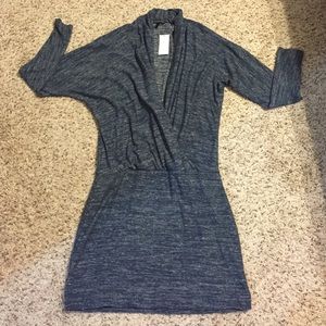 Banana Republic NWT Size small wrap dress