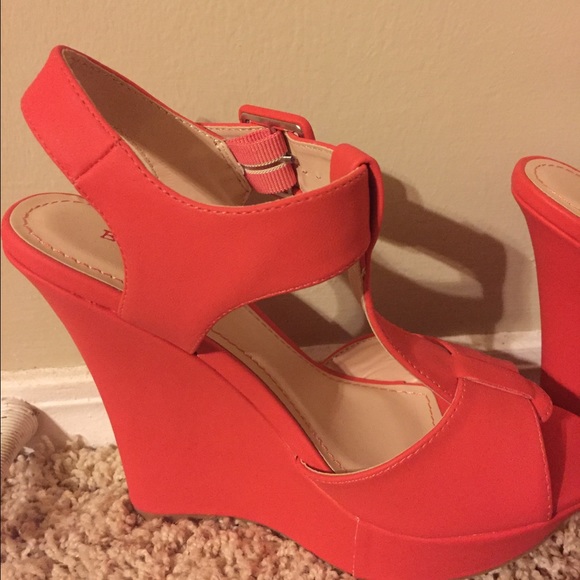 BAMBOO Shoes - NWT CORAL SHOES