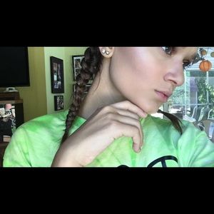 Meet your Posher, Trinity