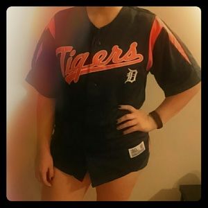 MLB Genuine Merchandise Detroit Tigers Jersey