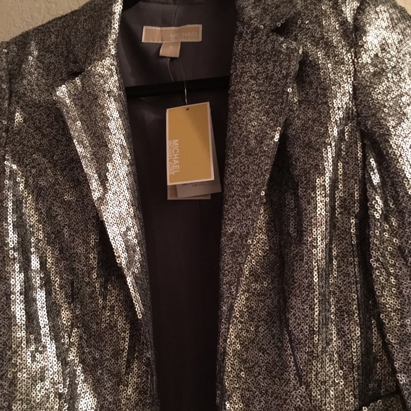 SALE🍿SALE🍭PRICE REDUCED - Picture 3 of 4