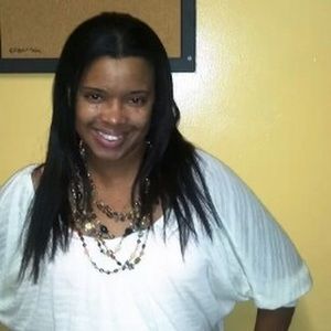 Meet your Posher, Danielle m.