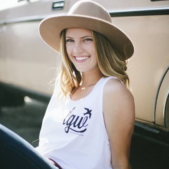 Meet your Posher, Sami