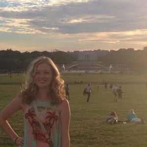 Meet your Posher, Mia