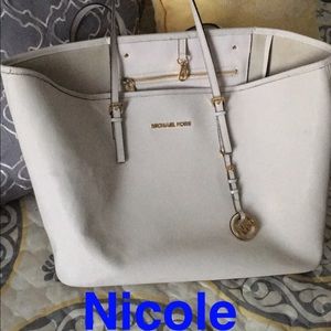 Mk jet set grey medium