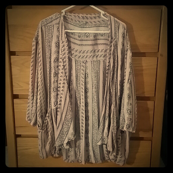 Urban Outfitters kimono