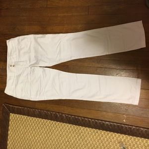 American Eagle White skinny pant, size 6