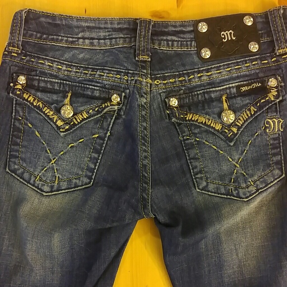 💎Miss Me Size 27 "Boot Cut" Jeans💎 - Picture 1 of 4