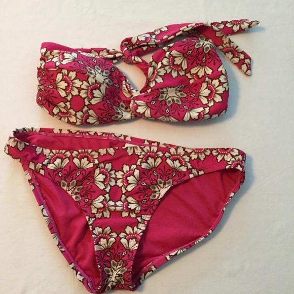 Converse Bikini