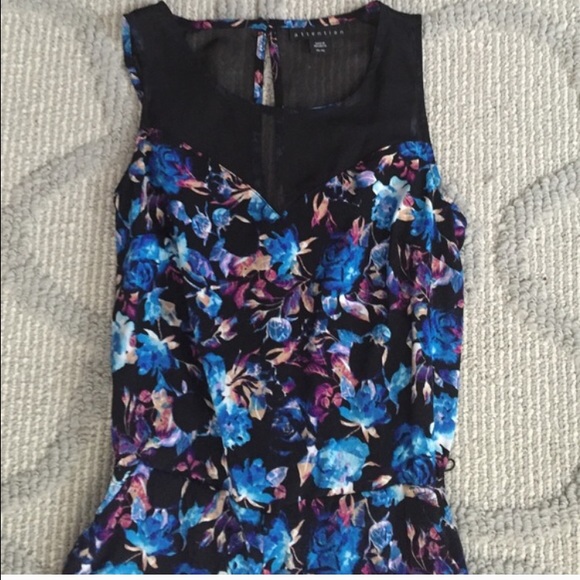 LAST CHANCE!!!! Brand new floral jumpsuit - Picture 2 of 3