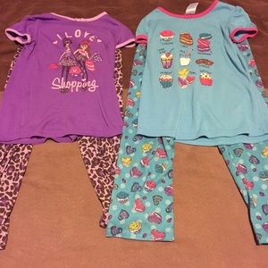 Set of two pajamas