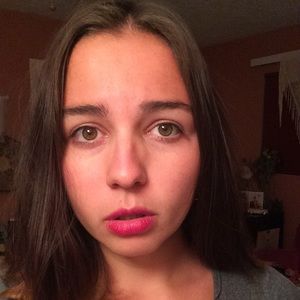 Meet your Posher, Taryn