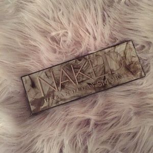 Naked Smoky Palette