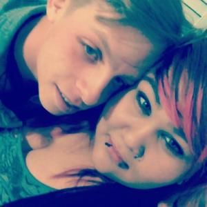 Meet your Posher, Esmeralda