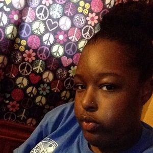 Meet your Posher, Kyra