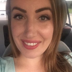 Meet your Posher, Leigh ann