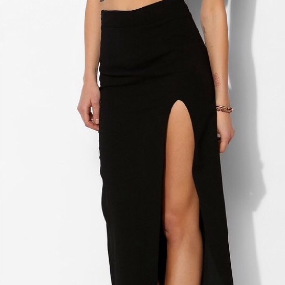 SALE Women's black maxi skirt with slit