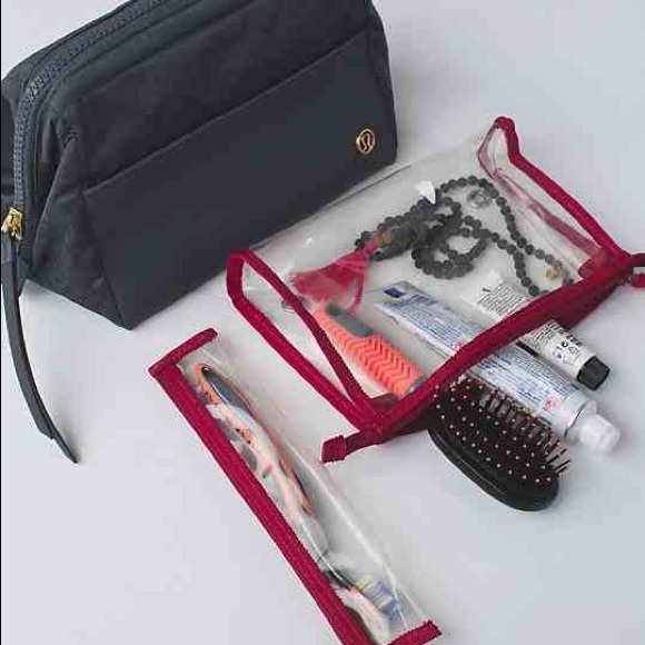 RARE Mind and body kit lulu lemon - Picture 2 of 4