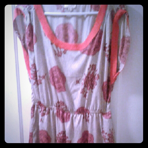 Maison Jules adorable dress WITH POCKETS