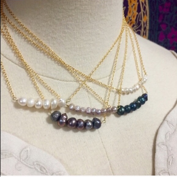 Authentic pearl bar necklace - Picture 2 of 2