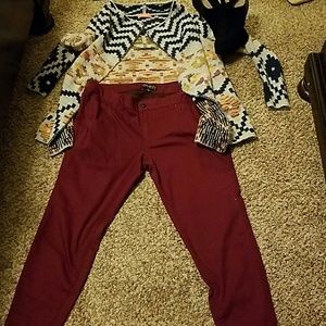 Forever 21 maroon jeans
