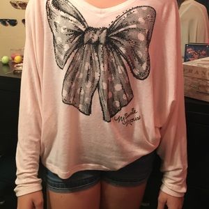 Minnie Mouse flowy shirt