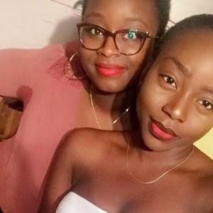 Meet your Posher, Aliya