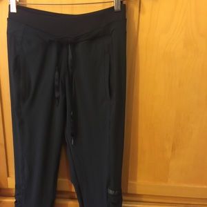 NWOT Lululemon Waterproof Running Pants Sz 6