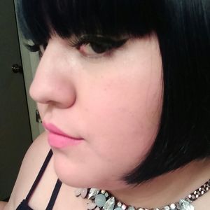 Meet your Posher, Marianela