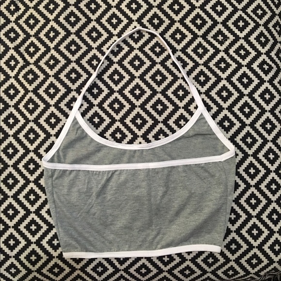 ONE LEFT 🌸 Halter Crop Top 🌸 - Picture 5 of 8