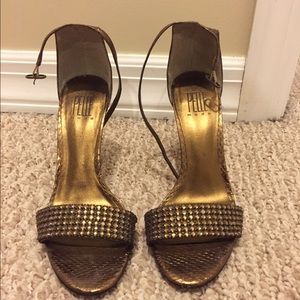 Pelle Moda bronze ankle strap high heel shoe