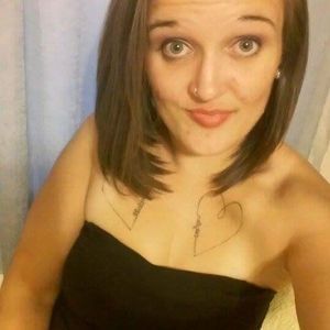 Meet your Posher, Candace