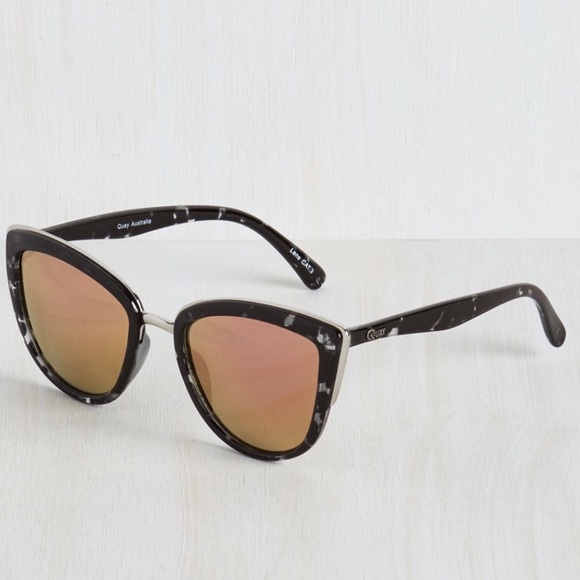 Quay My Girl Black Tort Pink Sunglasses - Picture 2 of 4