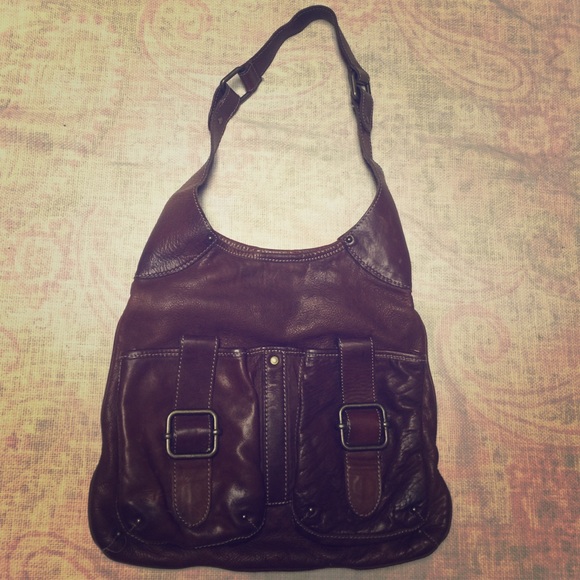 Banana Republic Handbags - Banana Republic Brown Pocket Leather hobo Magnetic