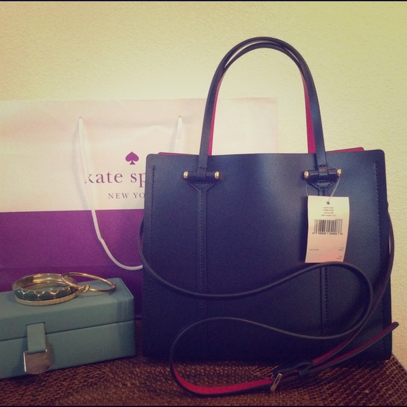 🎉 FINAL DROP 🎉 Kate Spade purse, NWT