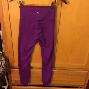 Lululemon High Waisted Purple Leggings Sz4 NWOT