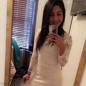 Meet your Posher, Ana