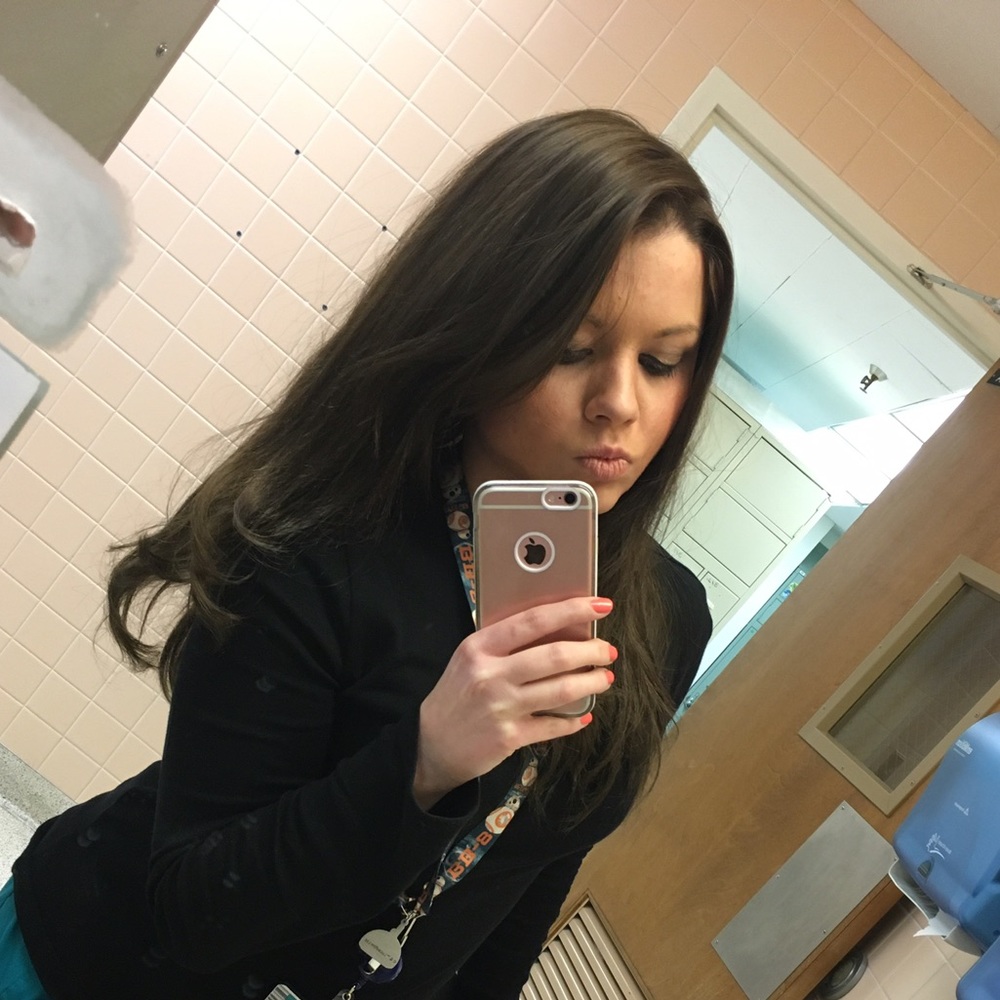 Meet Your Posher, Sarah