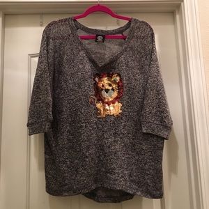Bobeau Lion Image Sequin Sweater Plus Size 2x