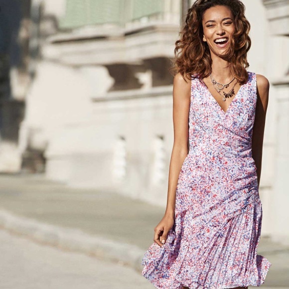 Banana republic flower print ruffle dress