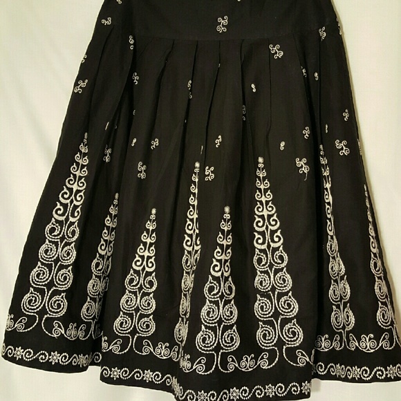 Black and  White BCBG  Skirt