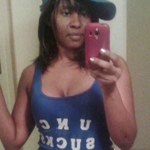 Meet your Posher, Rayna