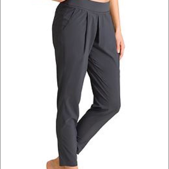 Athleta ankle pants NWT