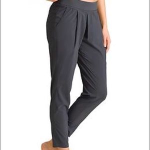 Athleta ankle pants NWT