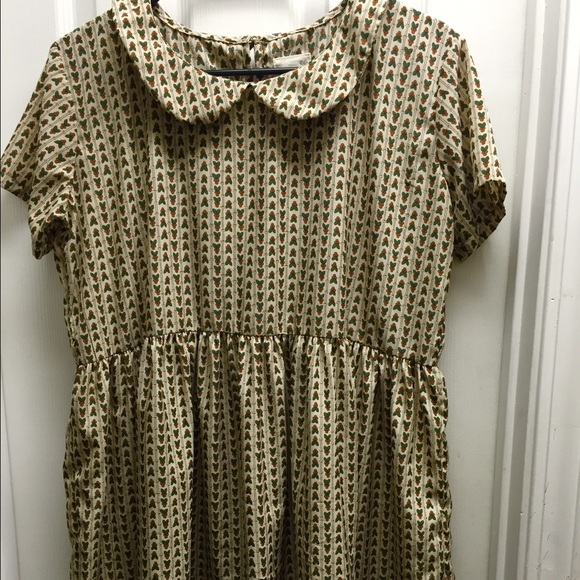 Urban renewal baby doll dress. 🌿