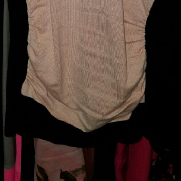 Sweater - Picture 4 of 4
