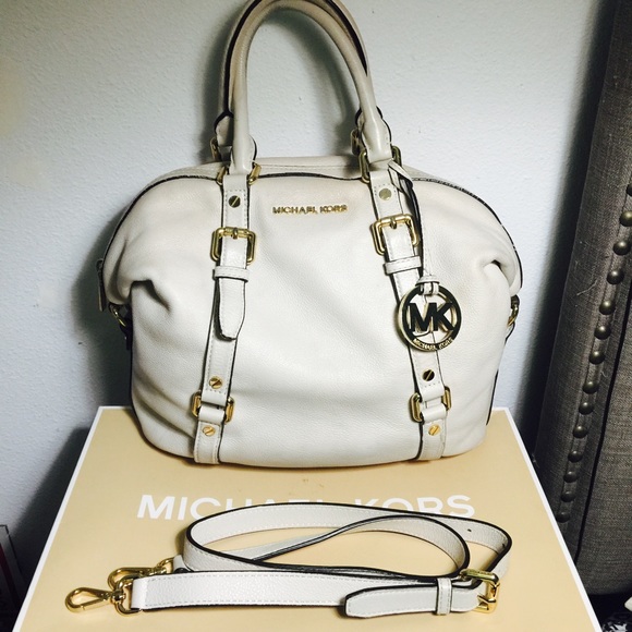 ❌SOLD❌ Michael Kors Bedford Handbag