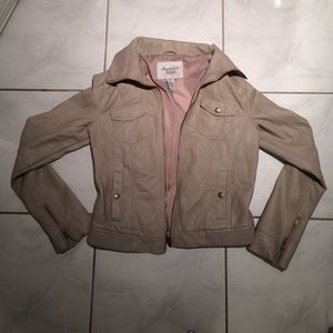 Tan Leather Jacket (Medium)‼️