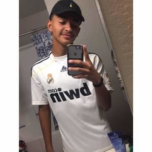 Meet your Posher, Antonio