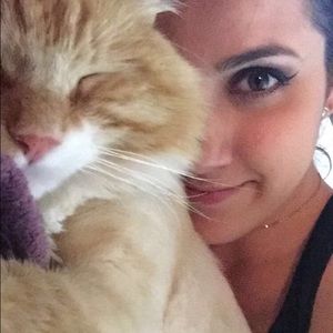 Meet your Posher, Hanah